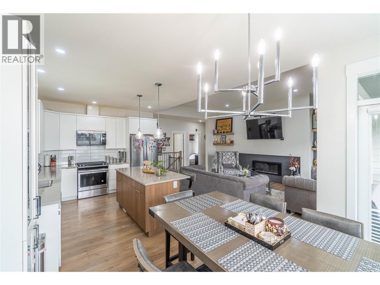 1896 Qu'Appelle Boulevard, Kamloops, BC