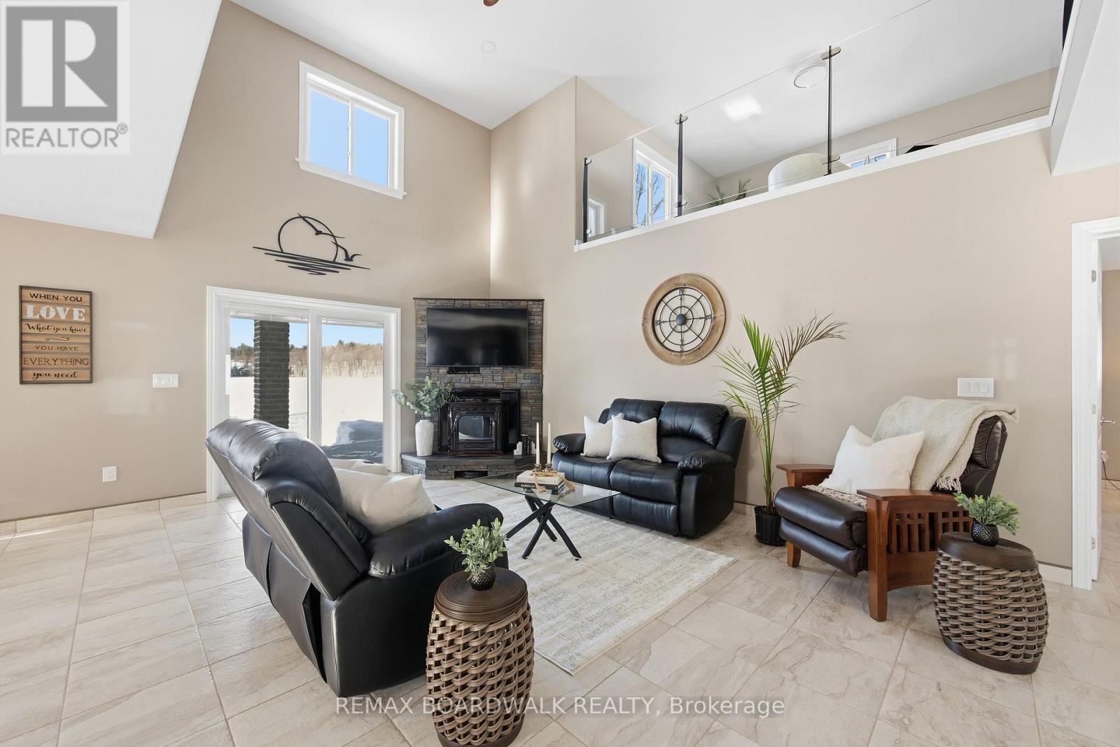 50 Kerry Forest Drive, Front Of Yonge, ON