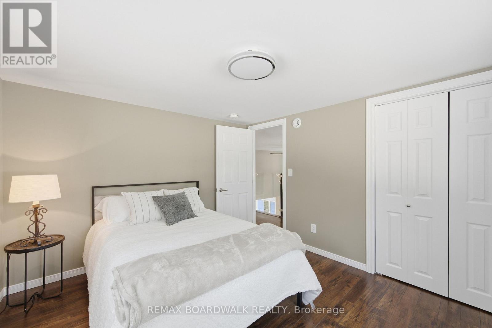 50 Kerry Forest Drive, Front Of Yonge, ON