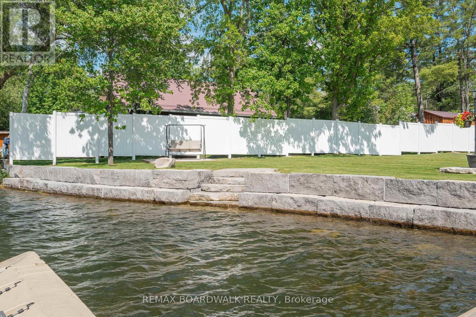 50 Kerry Forest Drive, Front Of Yonge, ON