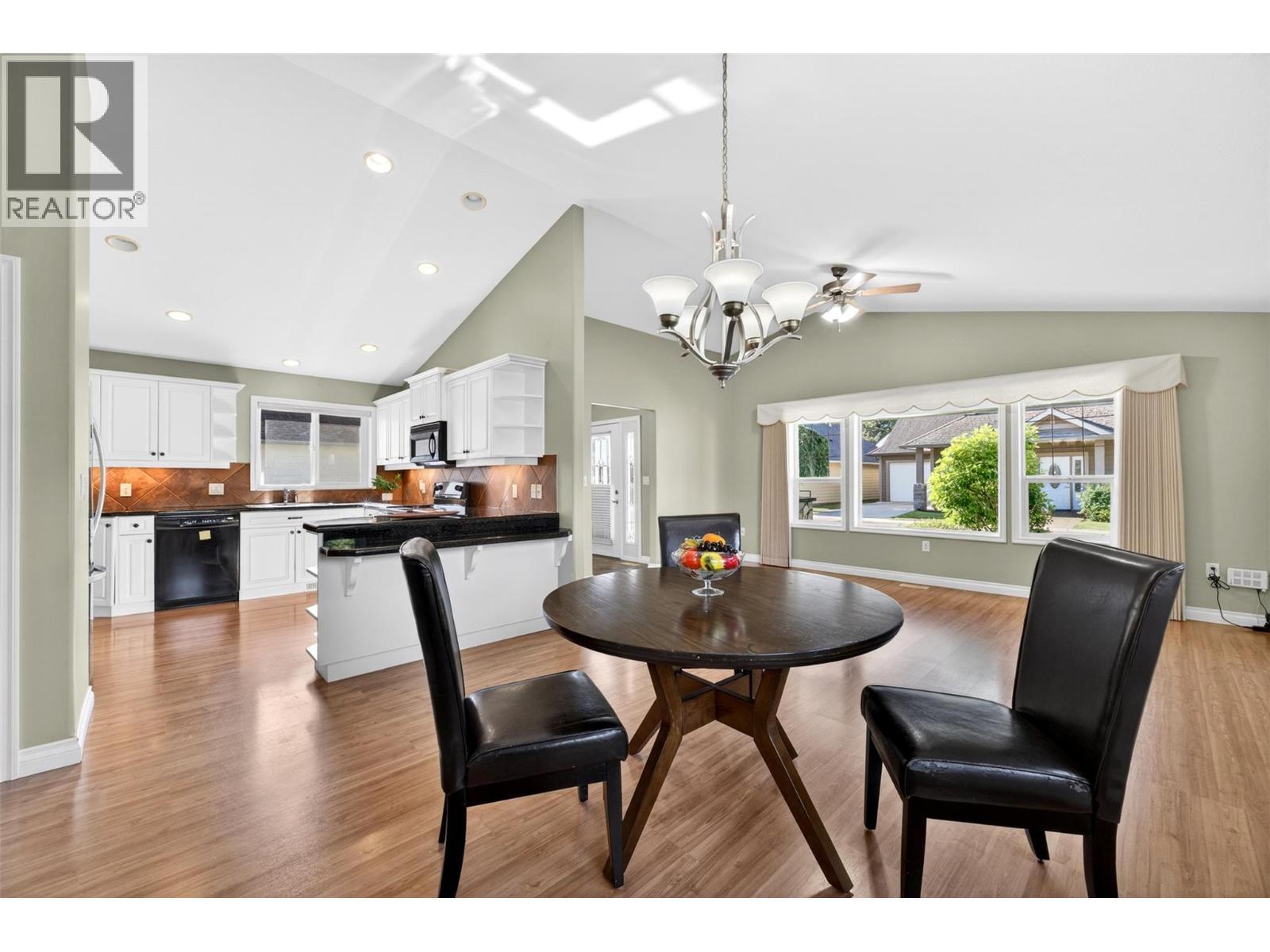 1231 10 Street Sw Unit# 5, Salmon Arm, BC