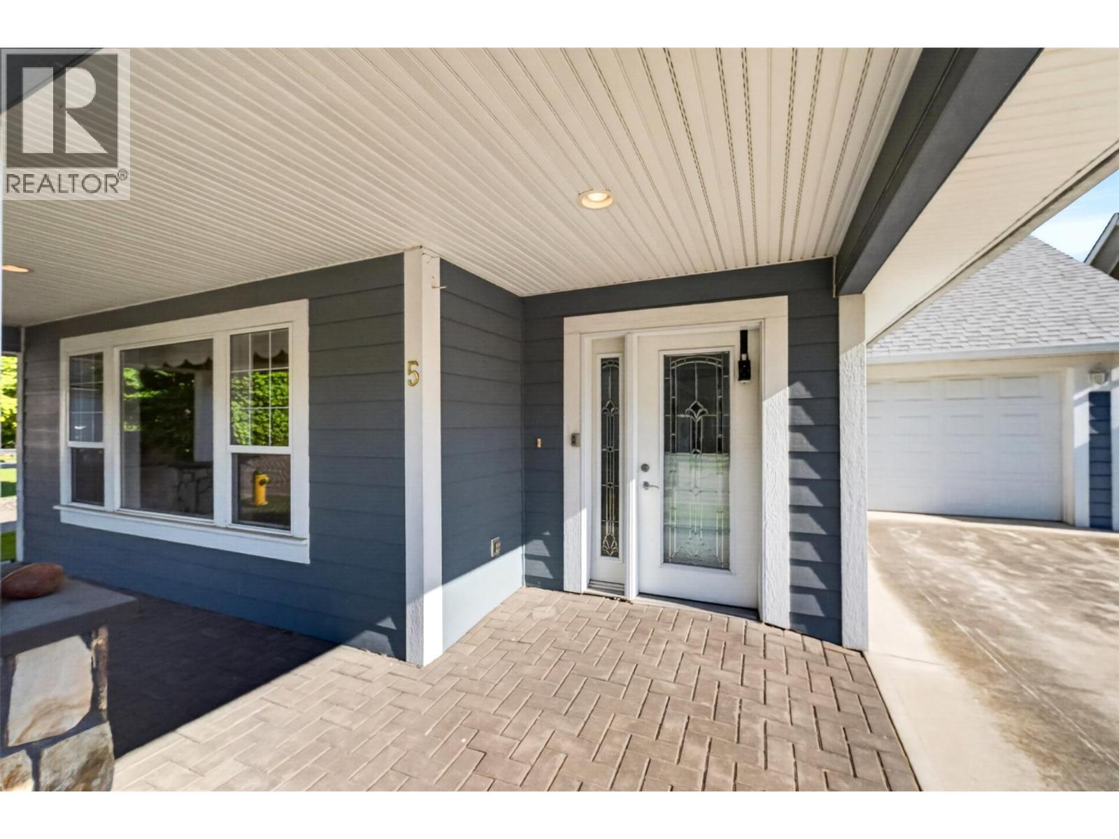 1231 10 Street Sw Unit# 5, Salmon Arm, BC