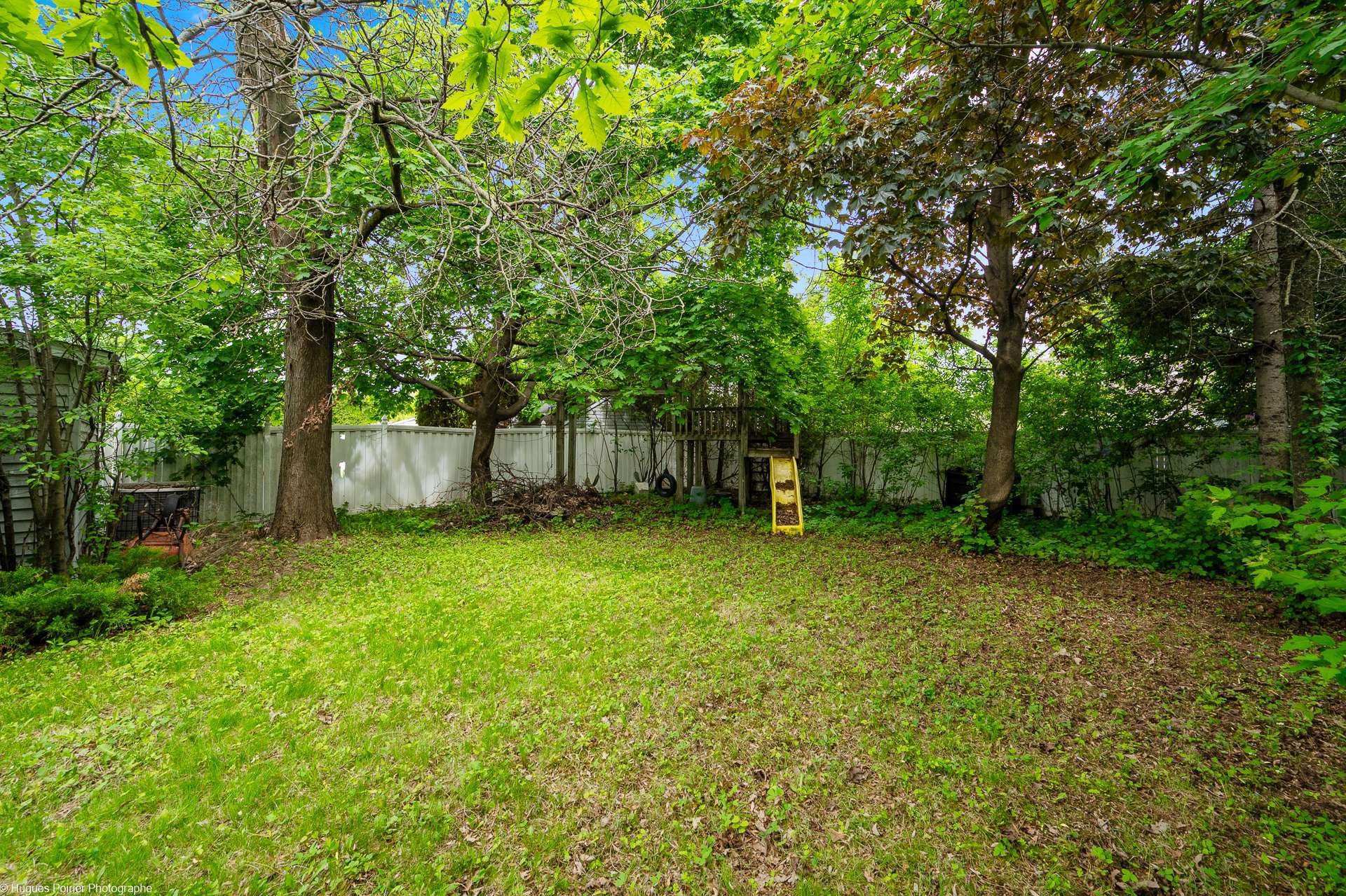 Cour - 348 Rue Sauriol, Saint-Eustache, QC
