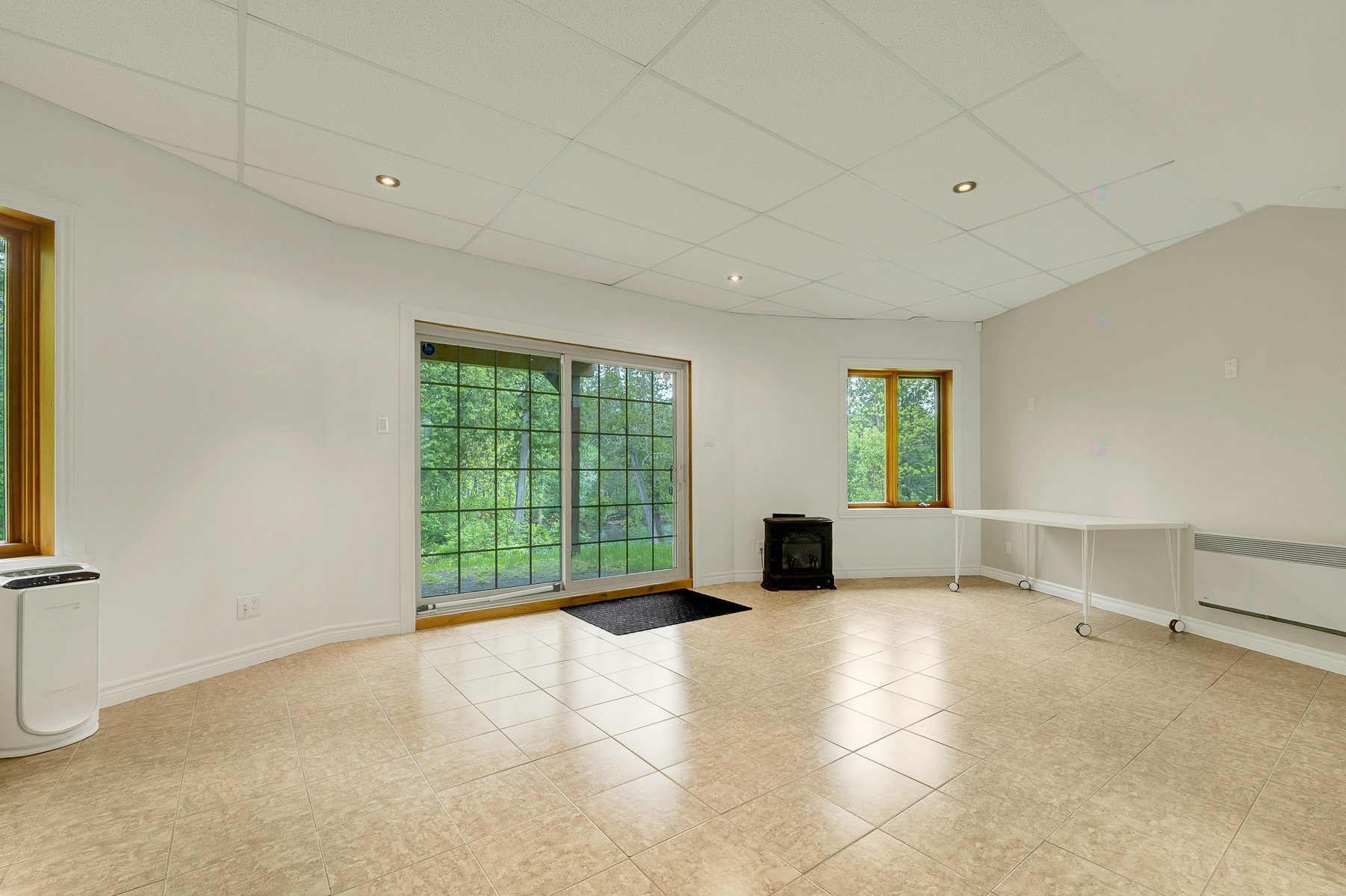 Salle familiale - 1535 Rue De La Cascatelle, Sainte-Adèle, QC