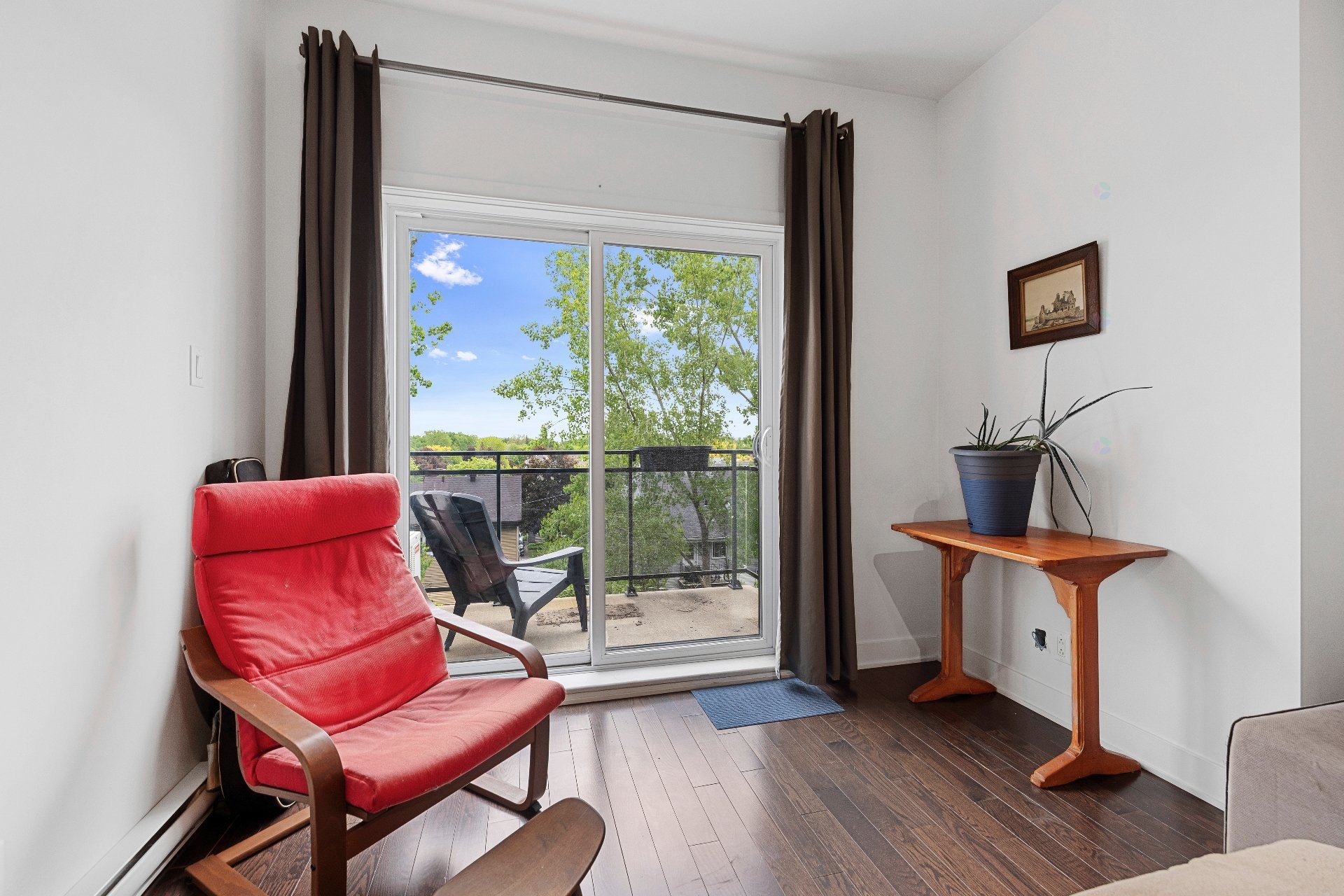 Vue - 402-126 Boul. Hymus, Pointe-Claire, QC