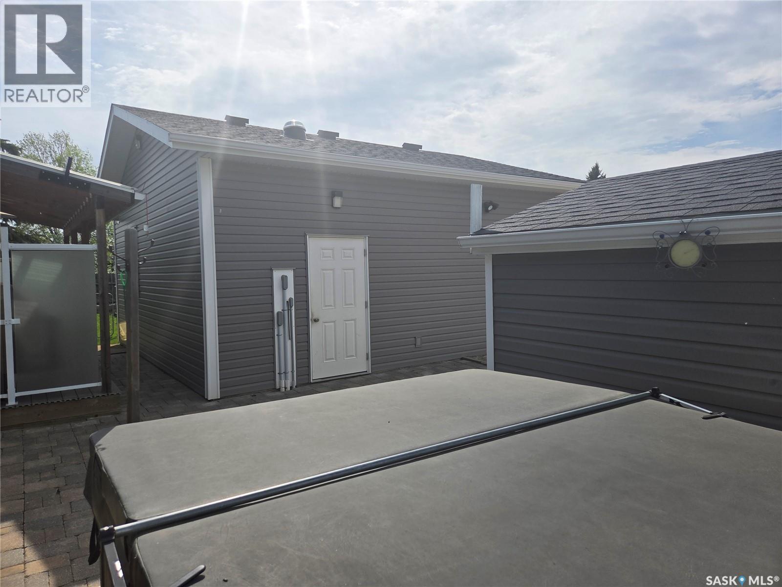 754 Golburn Crescent, Tisdale, SK - Outdoor With Exterior