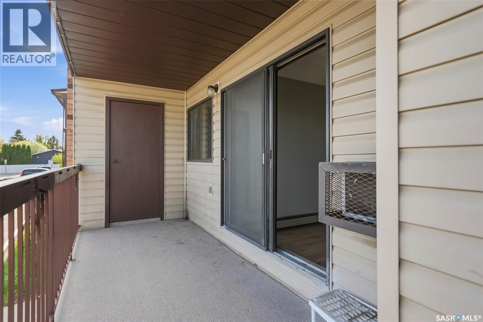 202 345 Kingsmere Boulevard, Saskatoon, SK - Outdoor With Exterior