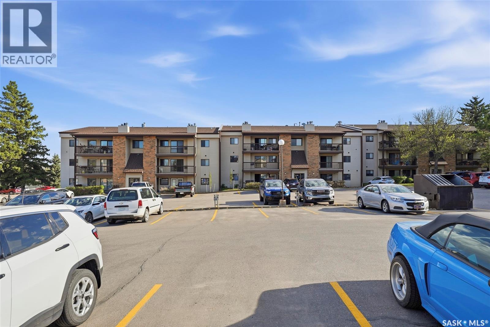202 345 Kingsmere Boulevard, Saskatoon, SK - Outdoor