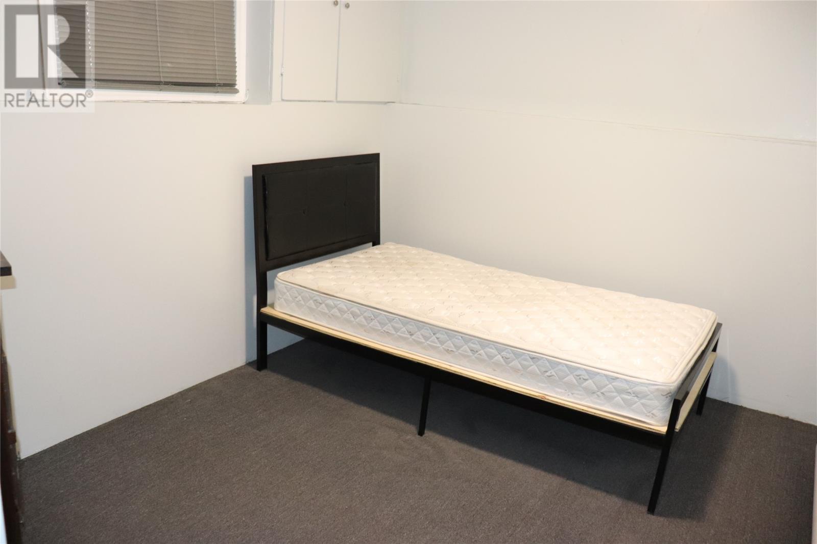 101 Queen Street, Stephenville, NL - Indoor