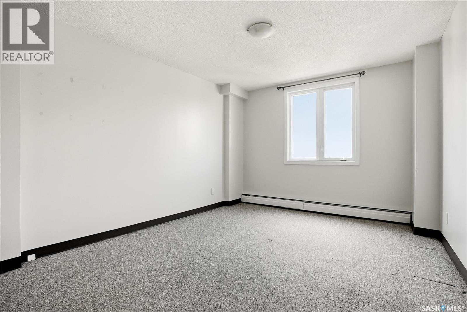 2102 320 5Th Avenue N, Saskatoon, SK - Indoor Photo Showing Other Room