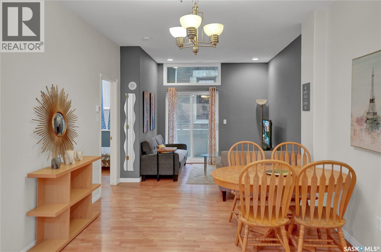 208 1901 Victoria Avenue, Regina, SK - Indoor Photo Showing Dining Room