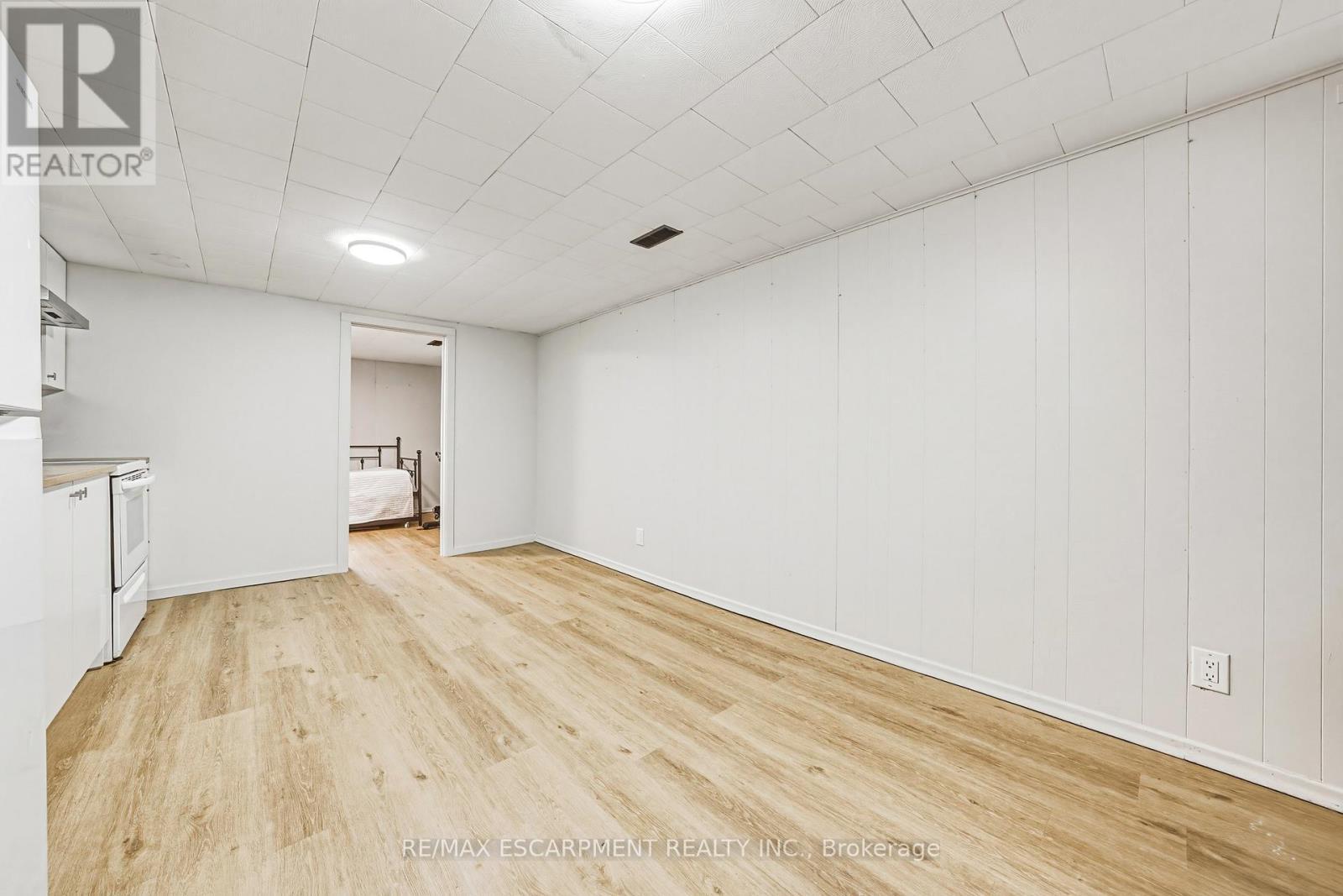 280 Montrose Avenue, Hamilton, ON - Indoor Photo Showing Other Room