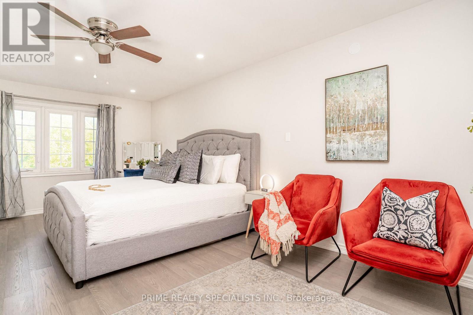 1800 Tattersall Way, Mississauga, ON - Indoor Photo Showing Bedroom
