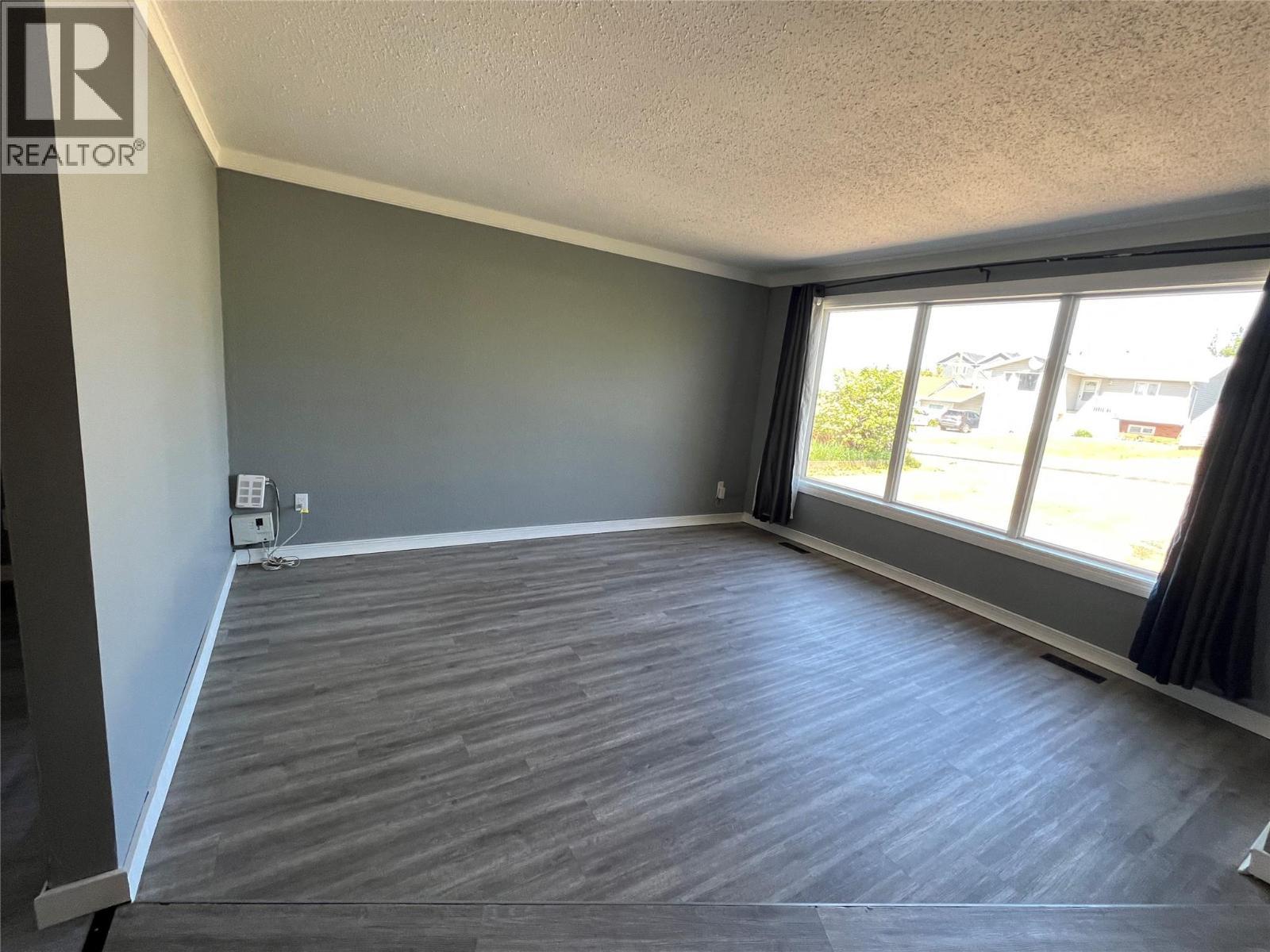 505 97A Avenue, Dawson Creek, BC - Indoor Photo Showing Other Room