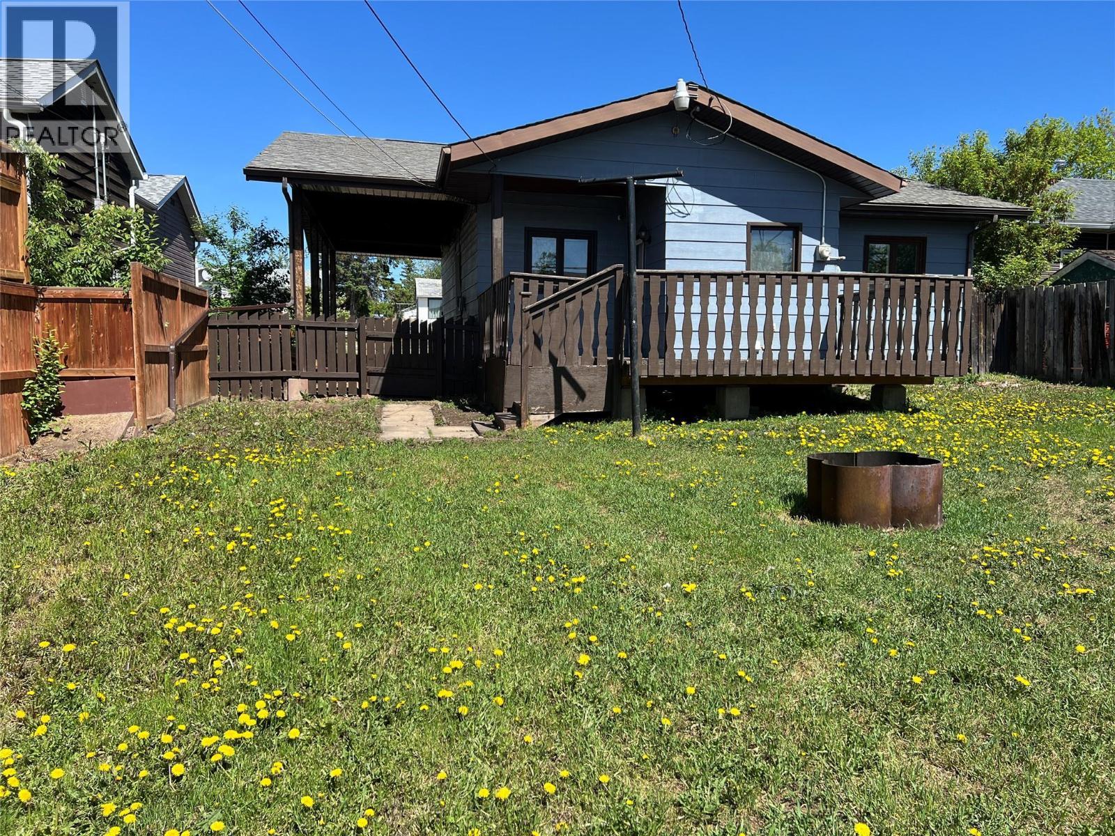 505 97A Avenue, Dawson Creek, BC - Outdoor With Deck Patio Veranda