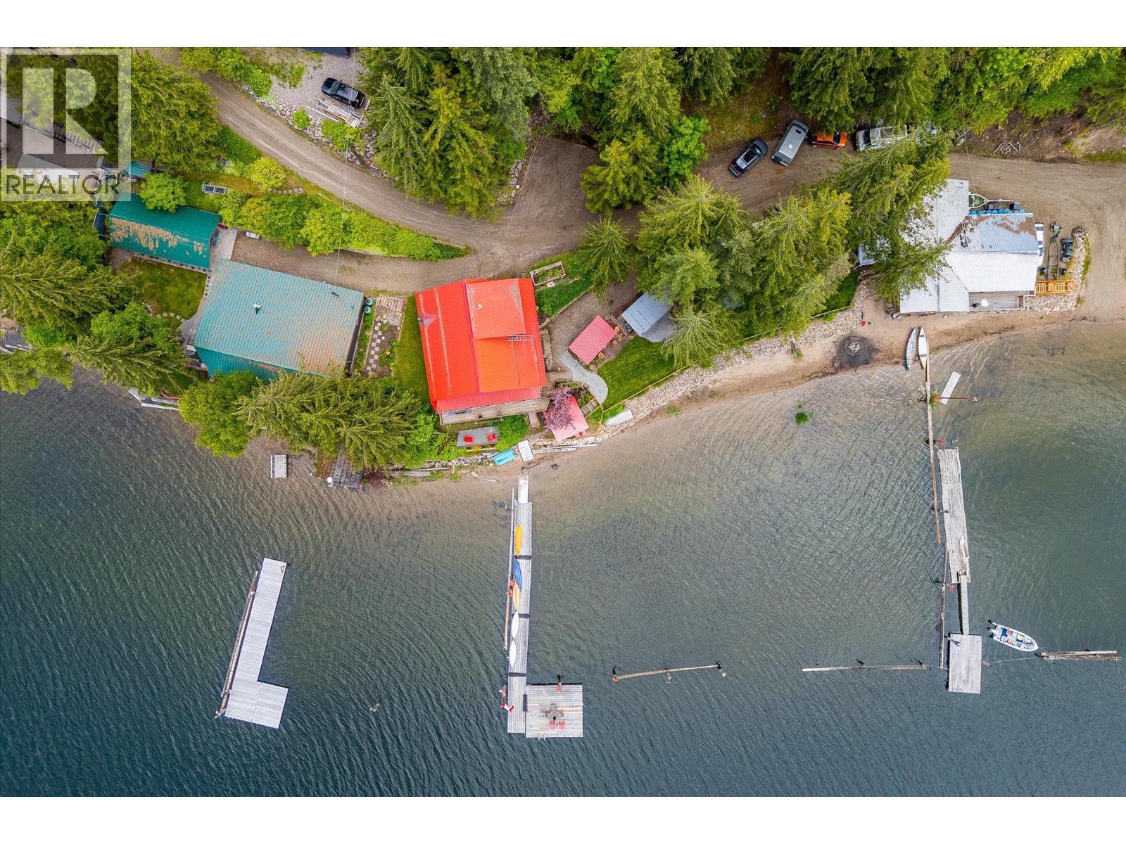 3546 Mabel Lake Road, Lumby, BC - Outdoor With Body Of Water