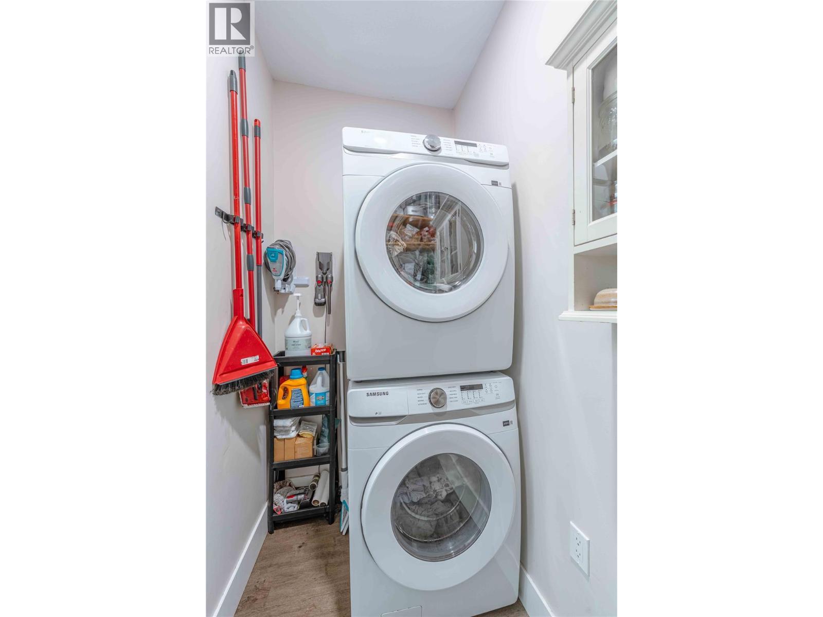 New Washer and Dryer - 8420 Highway 23 Highway S Lot# 1, Revelstoke, BC - Indoor Photo Showing Laundry Room