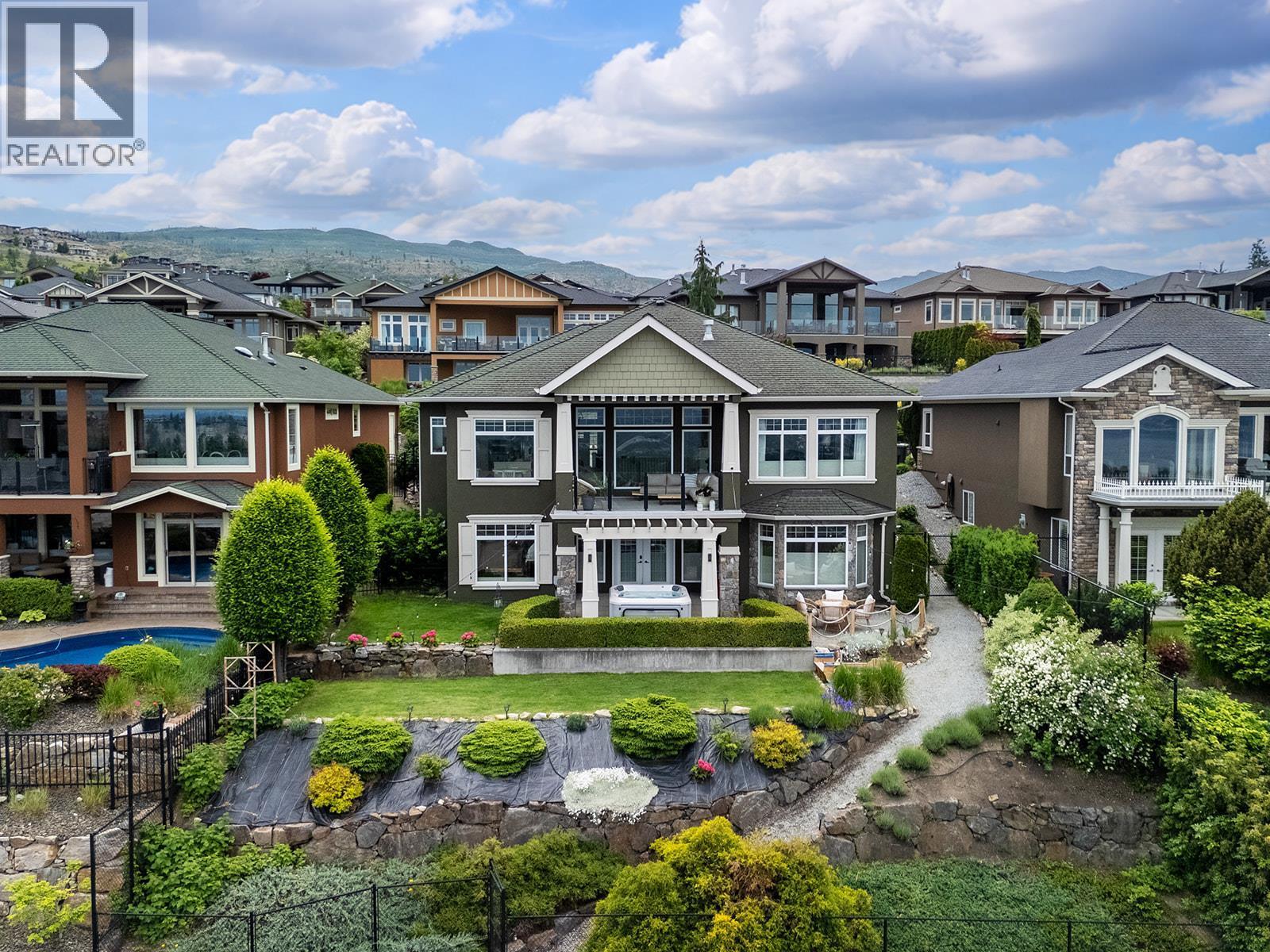 629 Almandine Court. - 629 Almandine Court, Kelowna, BC - Outdoor With Facade
