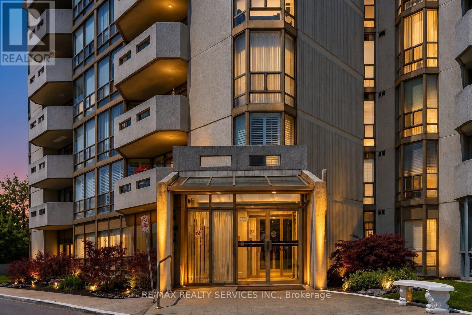 107 - 20 Mcfarlane Drive, Halton Hills, ON