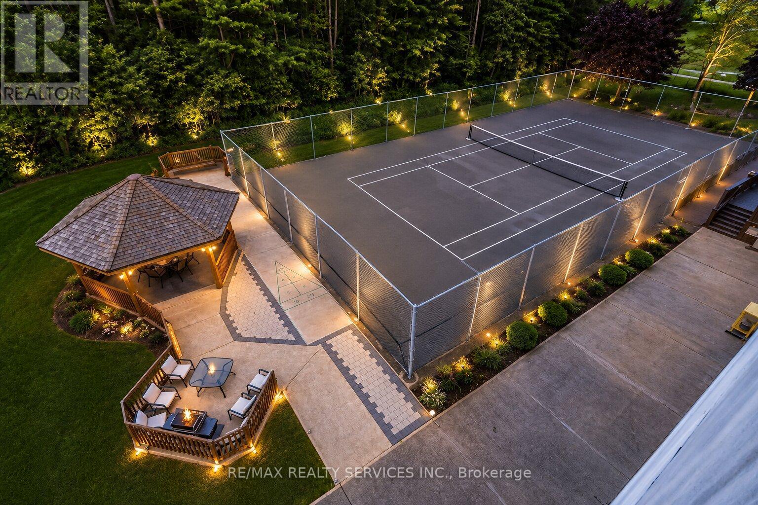 107 - 20 Mcfarlane Drive, Halton Hills, ON