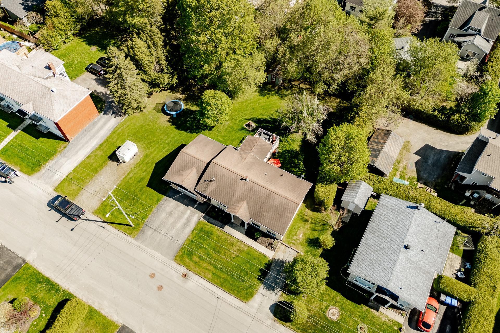 Photo aérienne - 182 - 184 Rue Victoria, Coaticook, QC - Outdoor With View