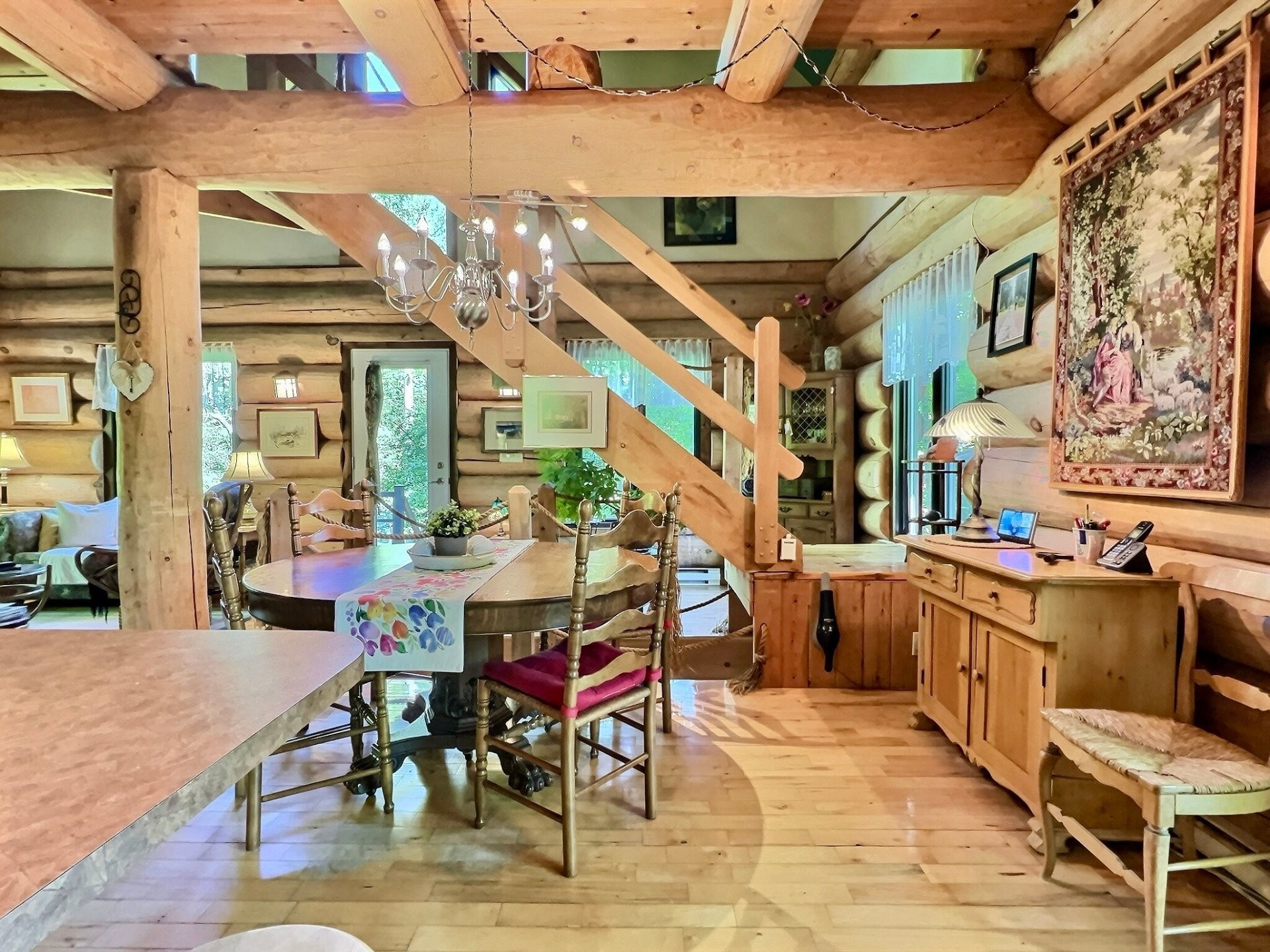 Coin-repas - 3655 Ch. Des Éperviers, Saint-Placide, QC - Indoor Photo Showing Dining Room