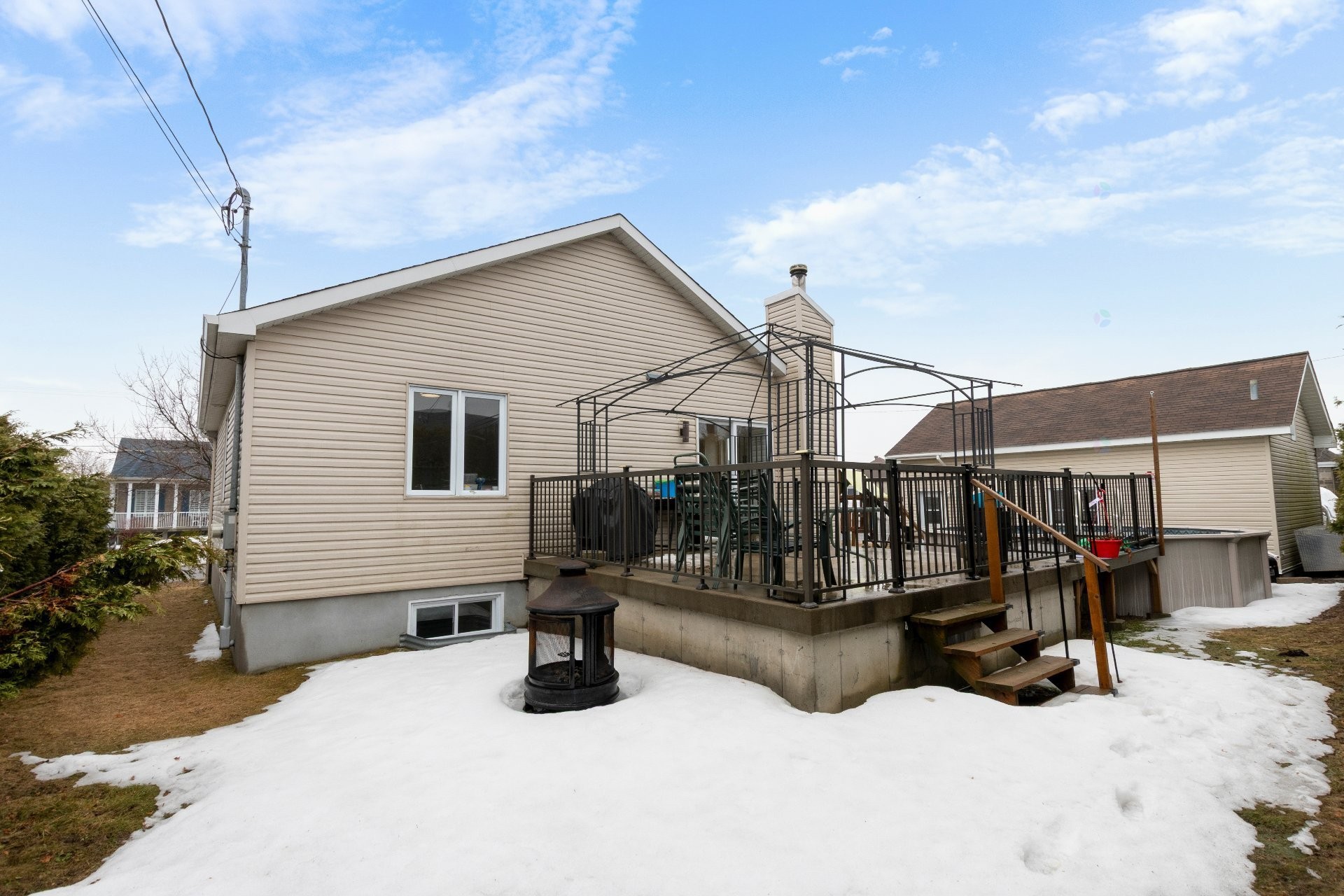 Cour - 46 Rue Migué, Saint-Jacques, QC