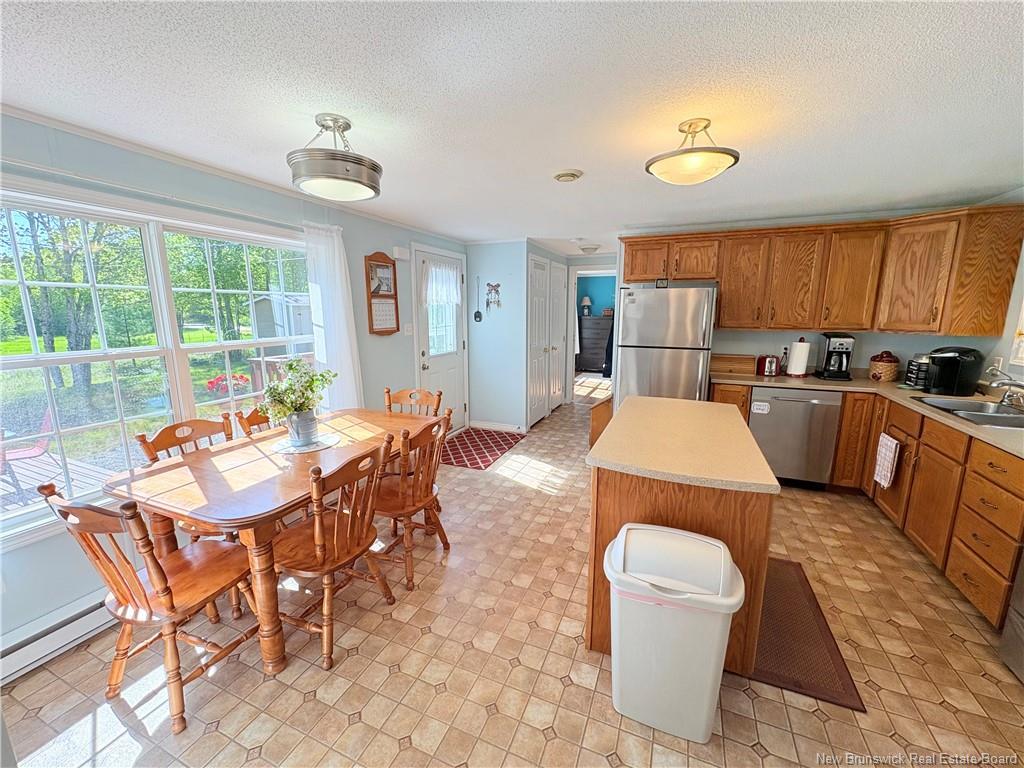 101 Maxwell Road, Canal, NB