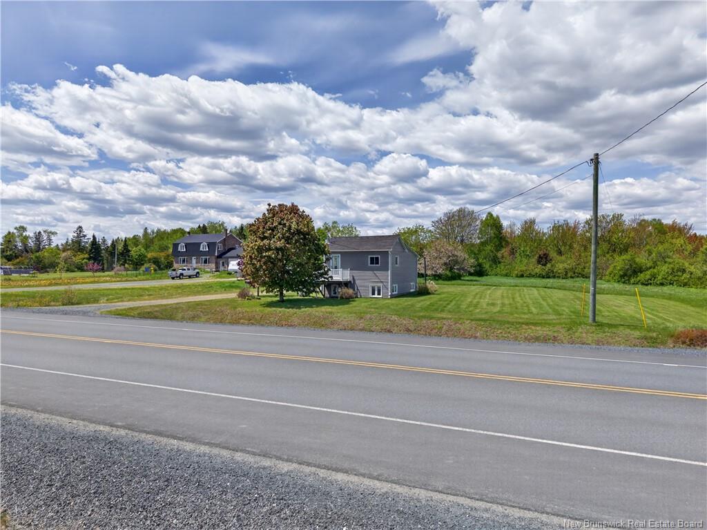 517 Route 11 Hwy, Lower Newcastle, NB