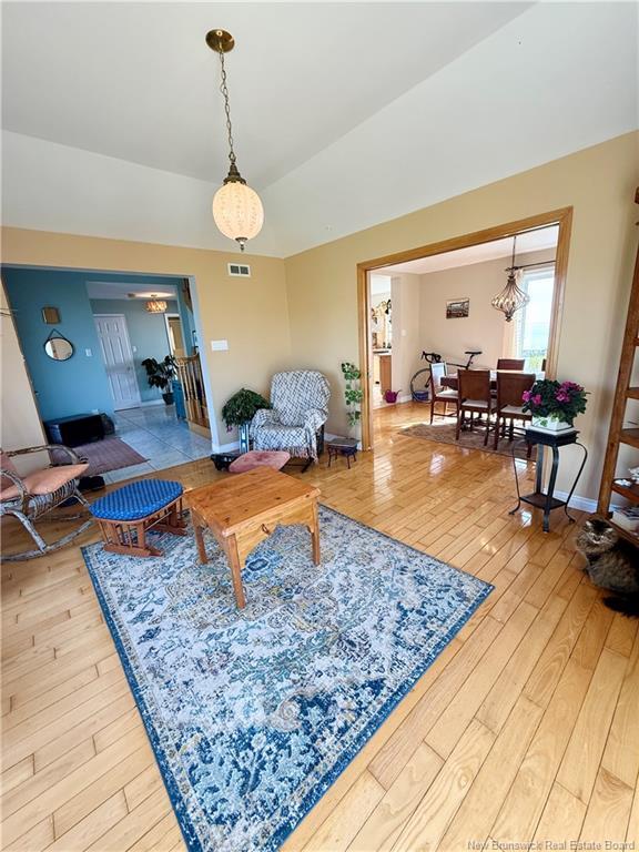 411 Principale, Petit-Rocher, NB