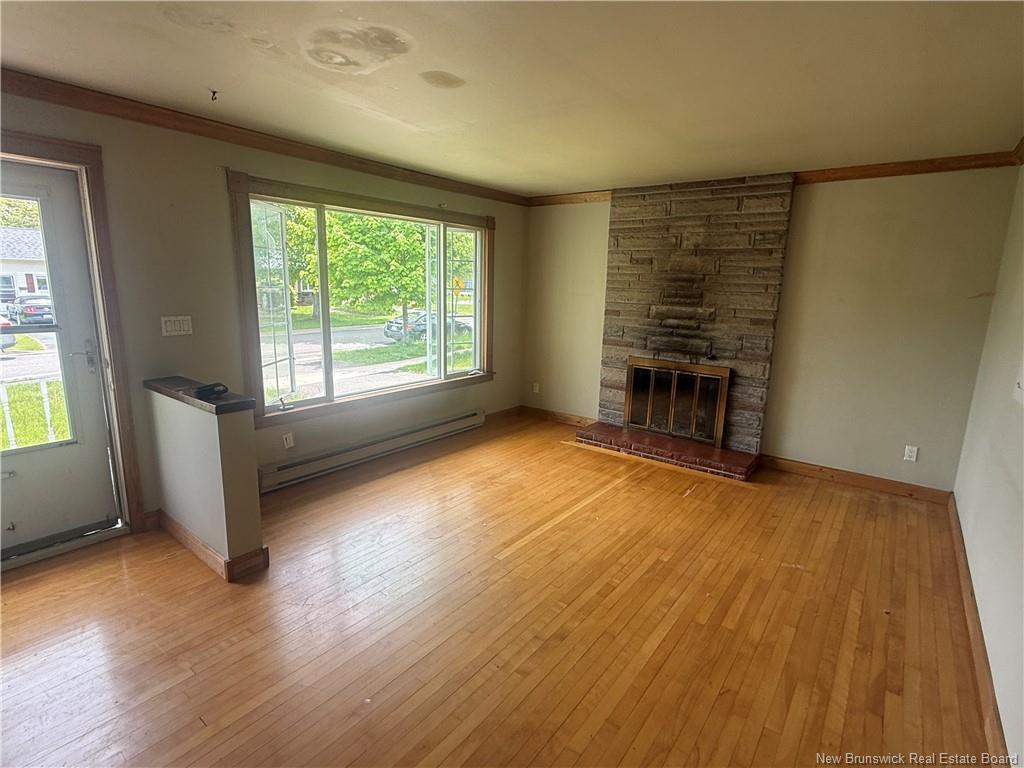 65 Leeds Dr, Fredericton, NB