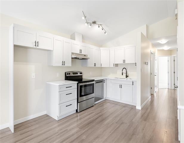 824 Martin Ave, Winnipeg, MB