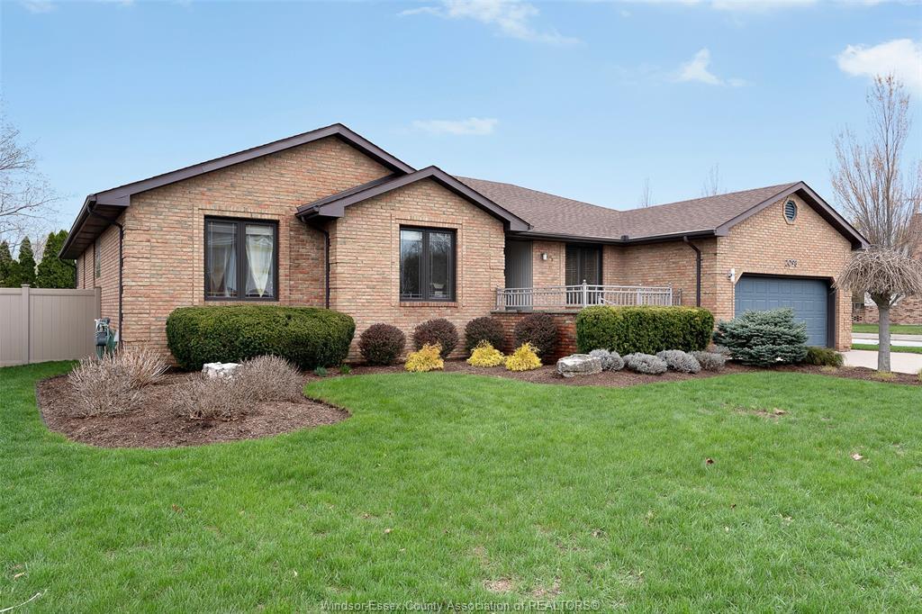 2098 Edgemore Avenue, Lasalle, ON