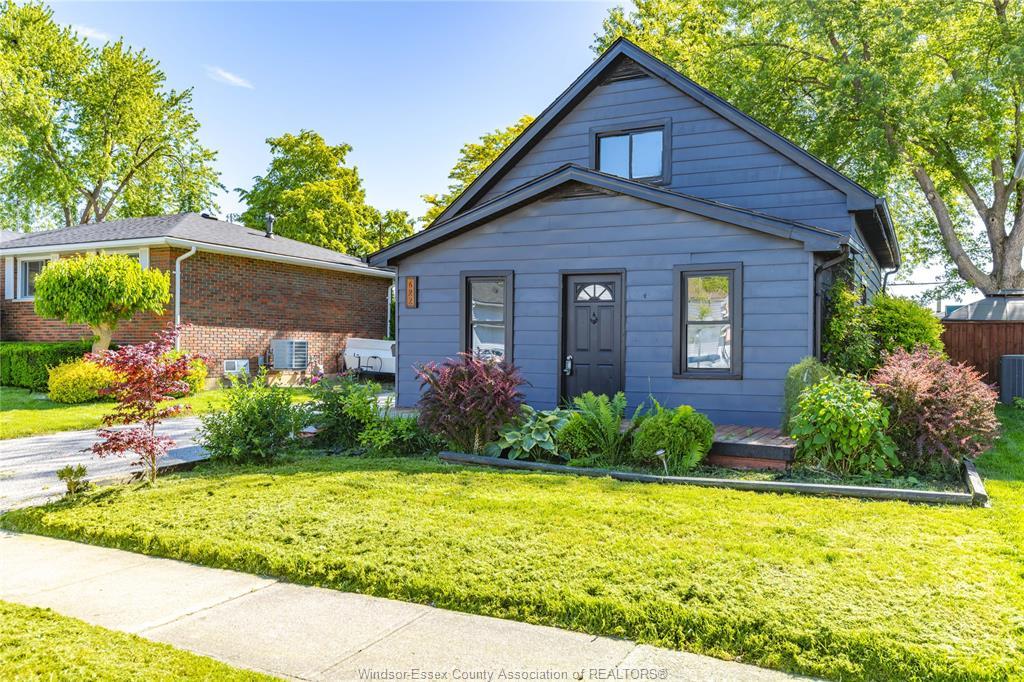 622 Labute, Tecumseh, ON