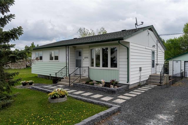 1090 Lyons St, Headingley, MB