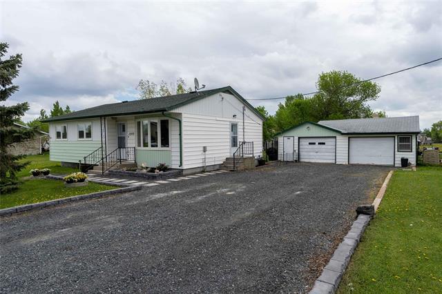 1090 Lyons St, Headingley, MB