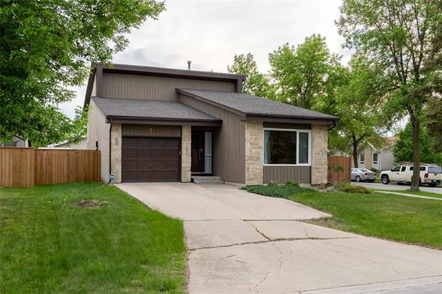 2 Furness Bay, Winnipeg, MB