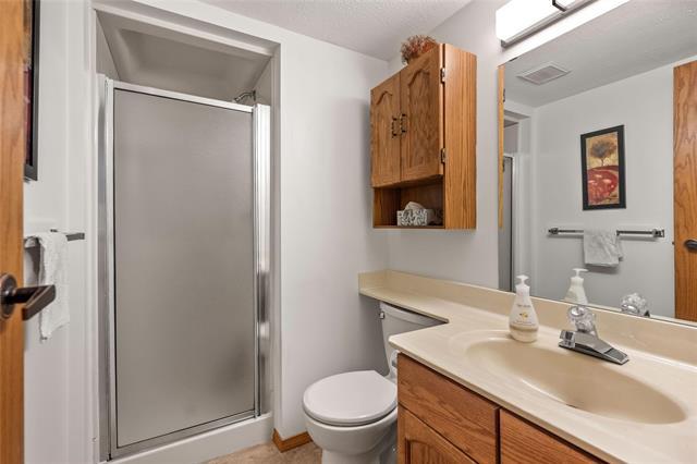 2 Furness Bay, Winnipeg, MB