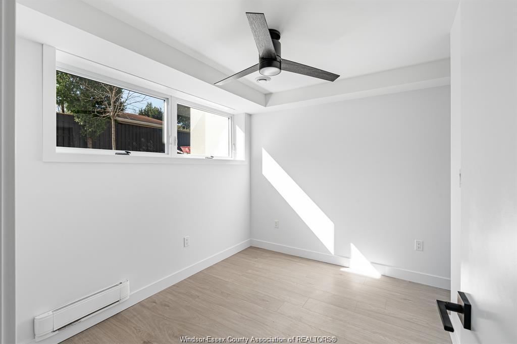 2041 Seneca Street, Windsor, ON - Indoor Photo Showing Other Room