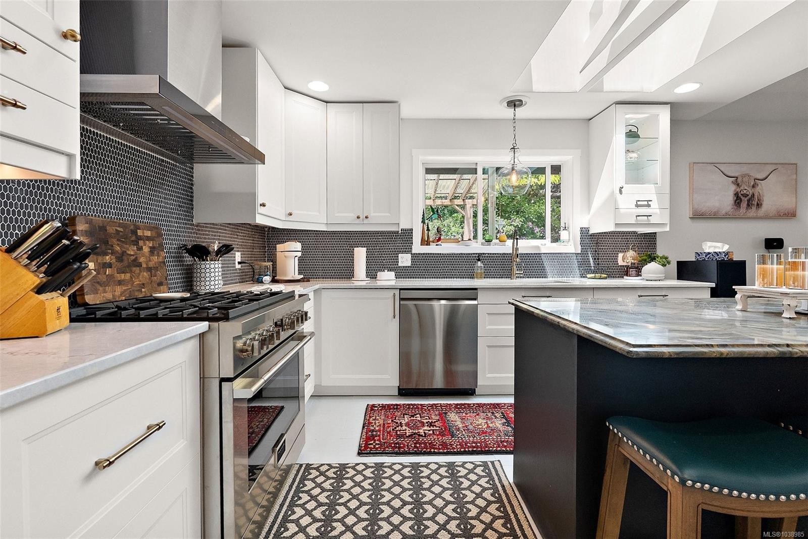 2375 Damascus Rd, Shawnigan Lake, BC