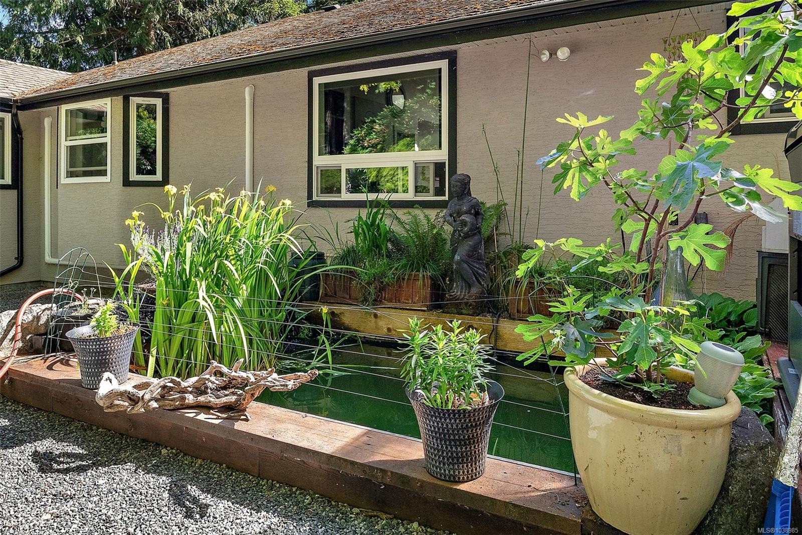 2375 Damascus Rd, Shawnigan Lake, BC
