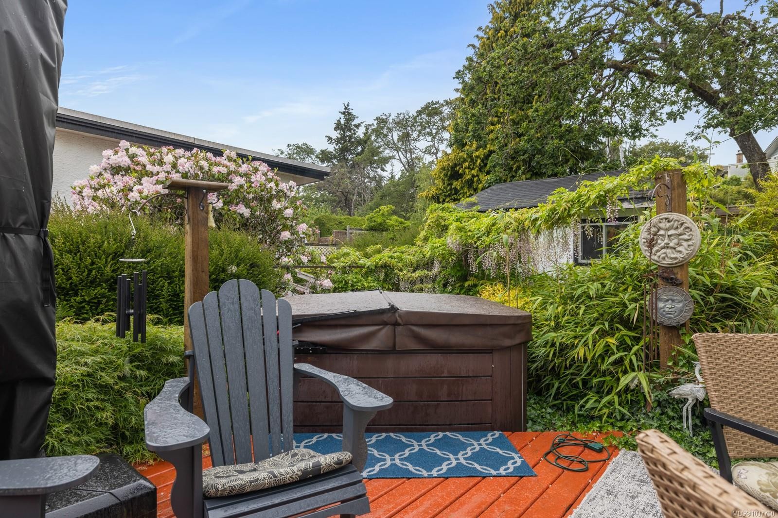 2902 Irma St, Victoria, BC