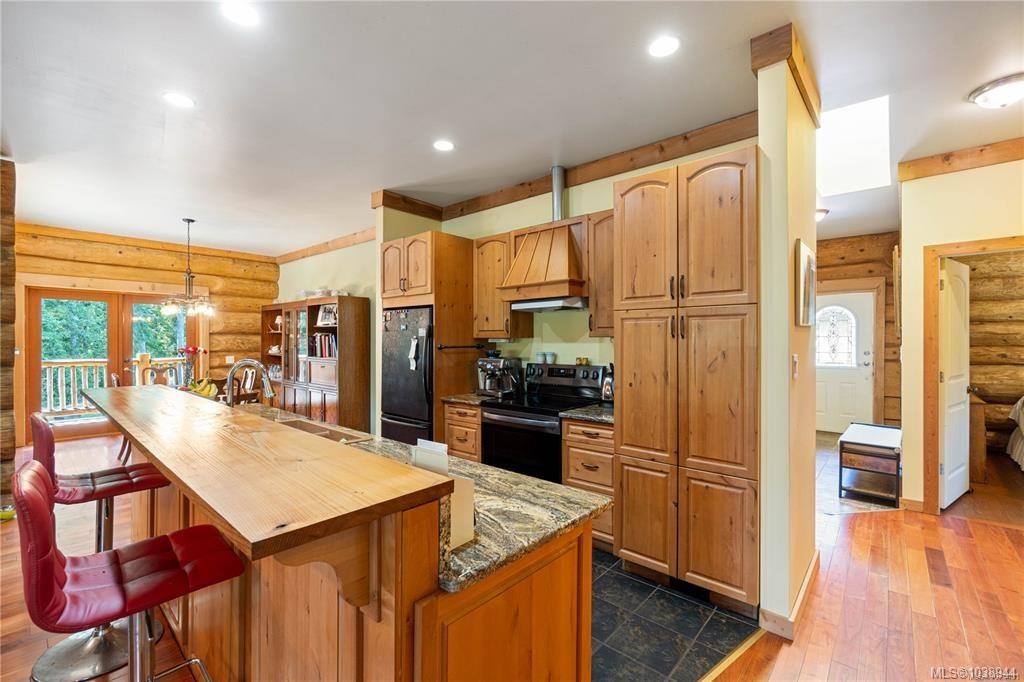 1813 Rugg Rd, Nanaimo, BC