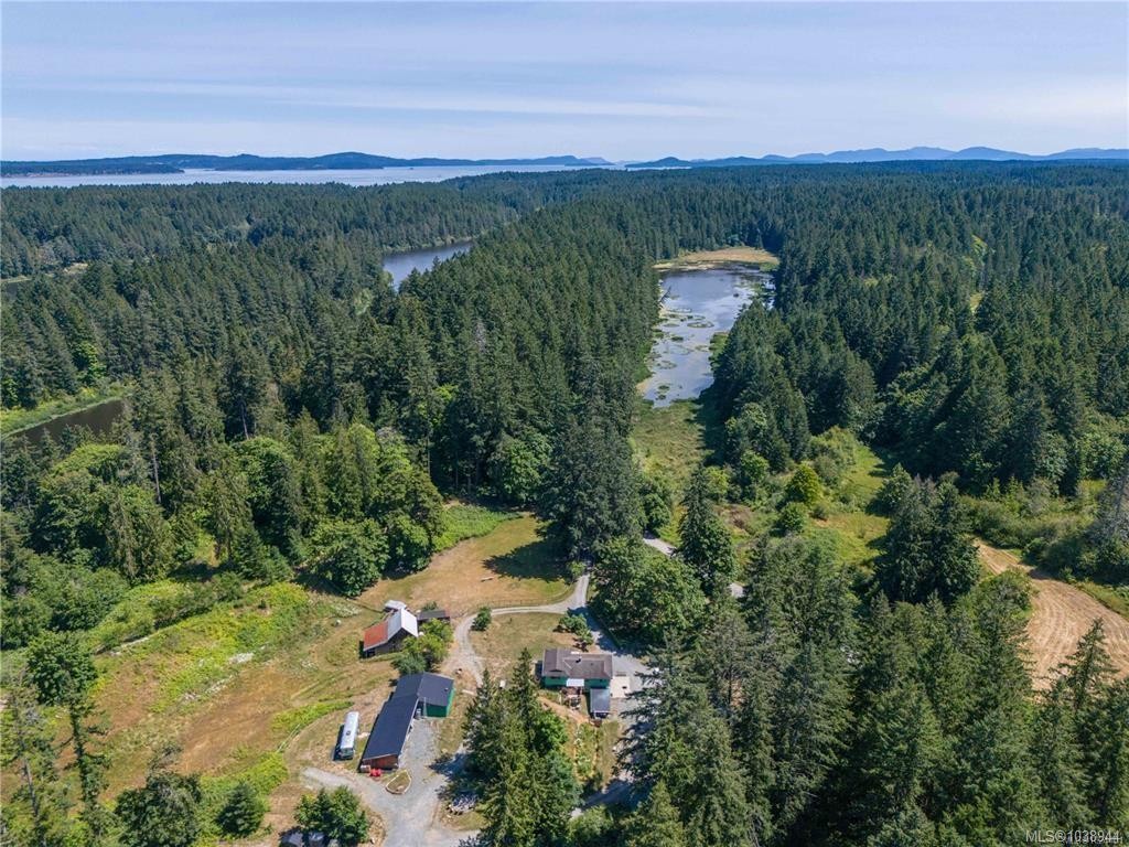 1813 Rugg Rd, Nanaimo, BC