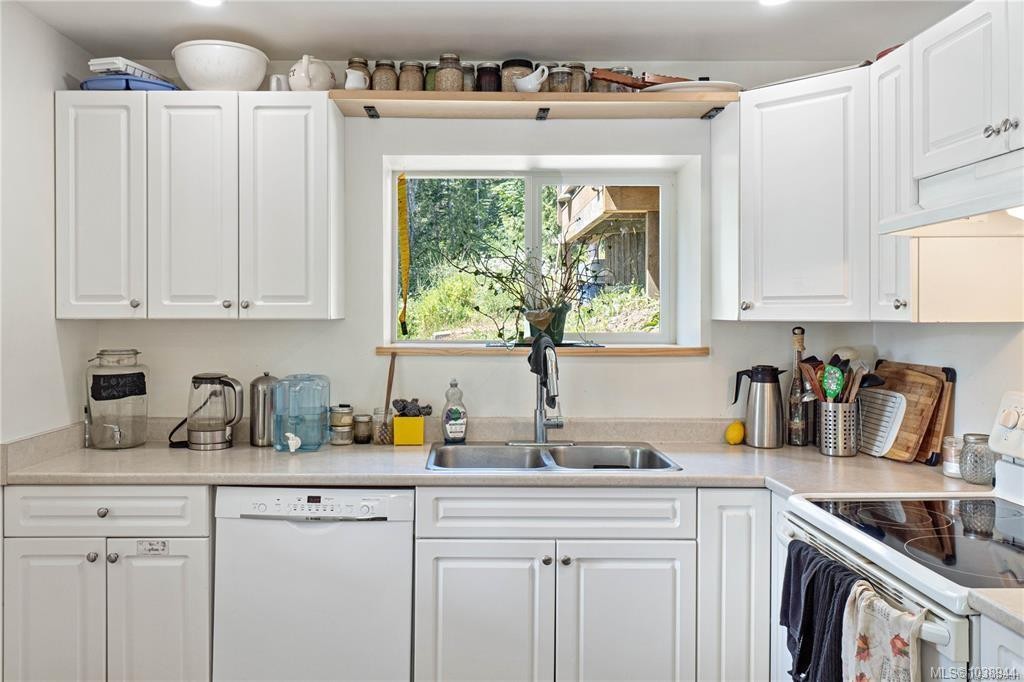 1813 Rugg Rd, Nanaimo, BC