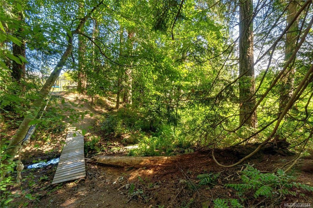 1813 Rugg Rd, Nanaimo, BC