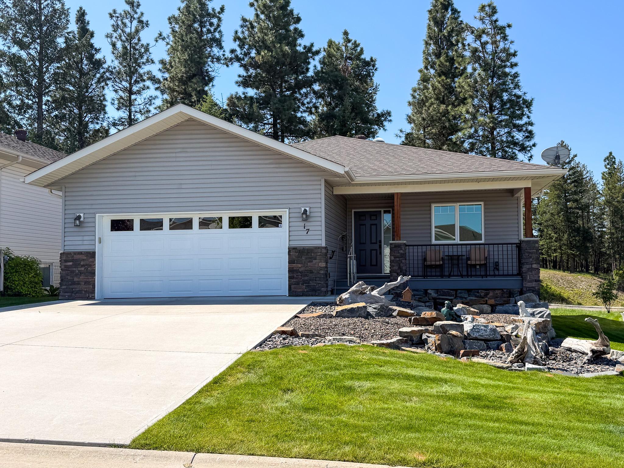 17-1401 30Th Avenue, Cranbrook, BC