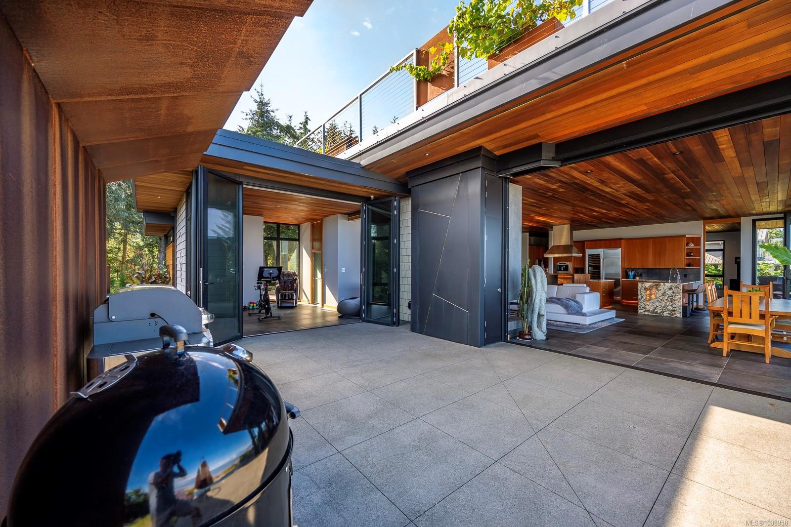 9046 Clarkson Ave, Black Creek, BC