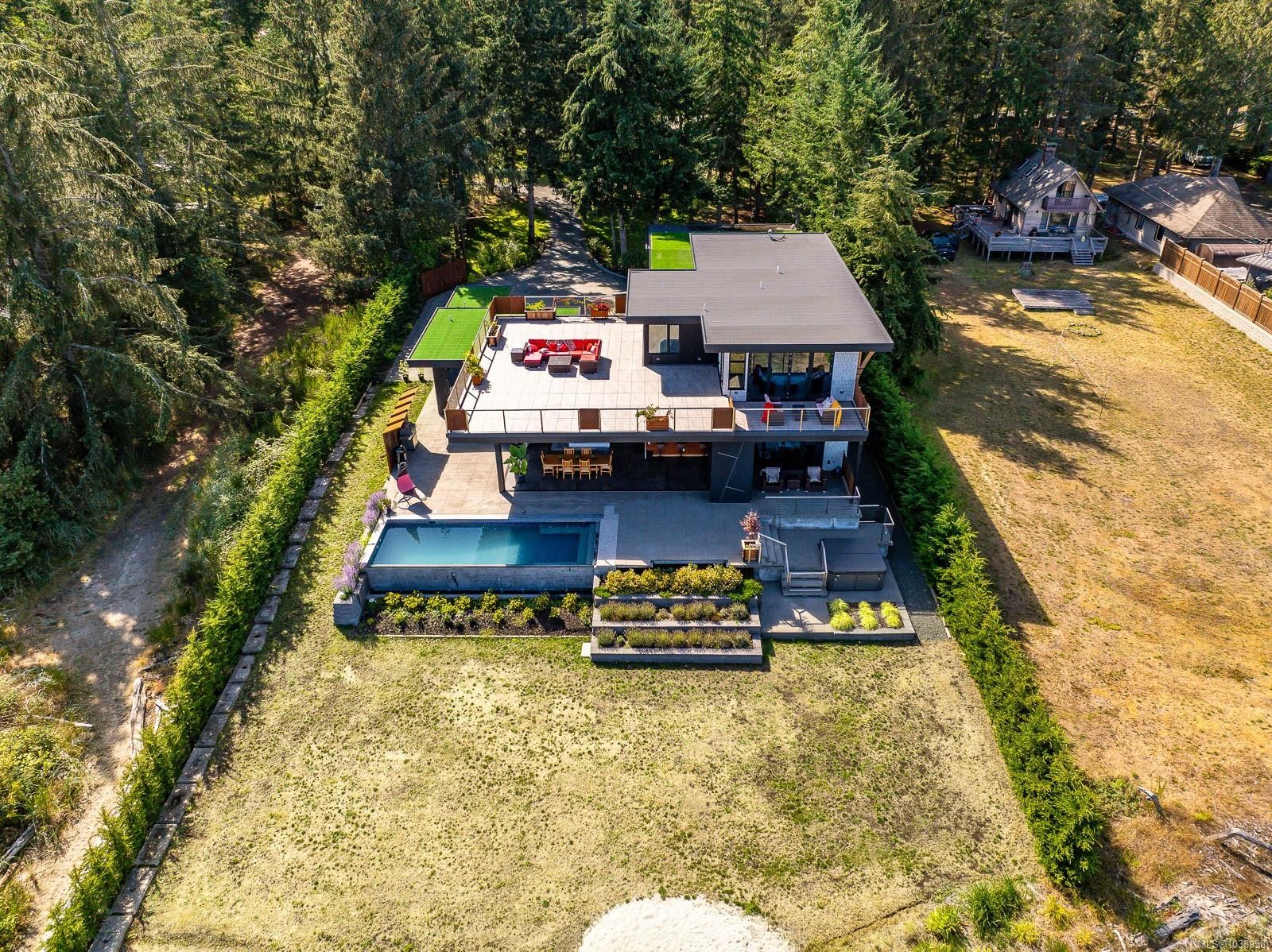 9046 Clarkson Ave, Black Creek, BC