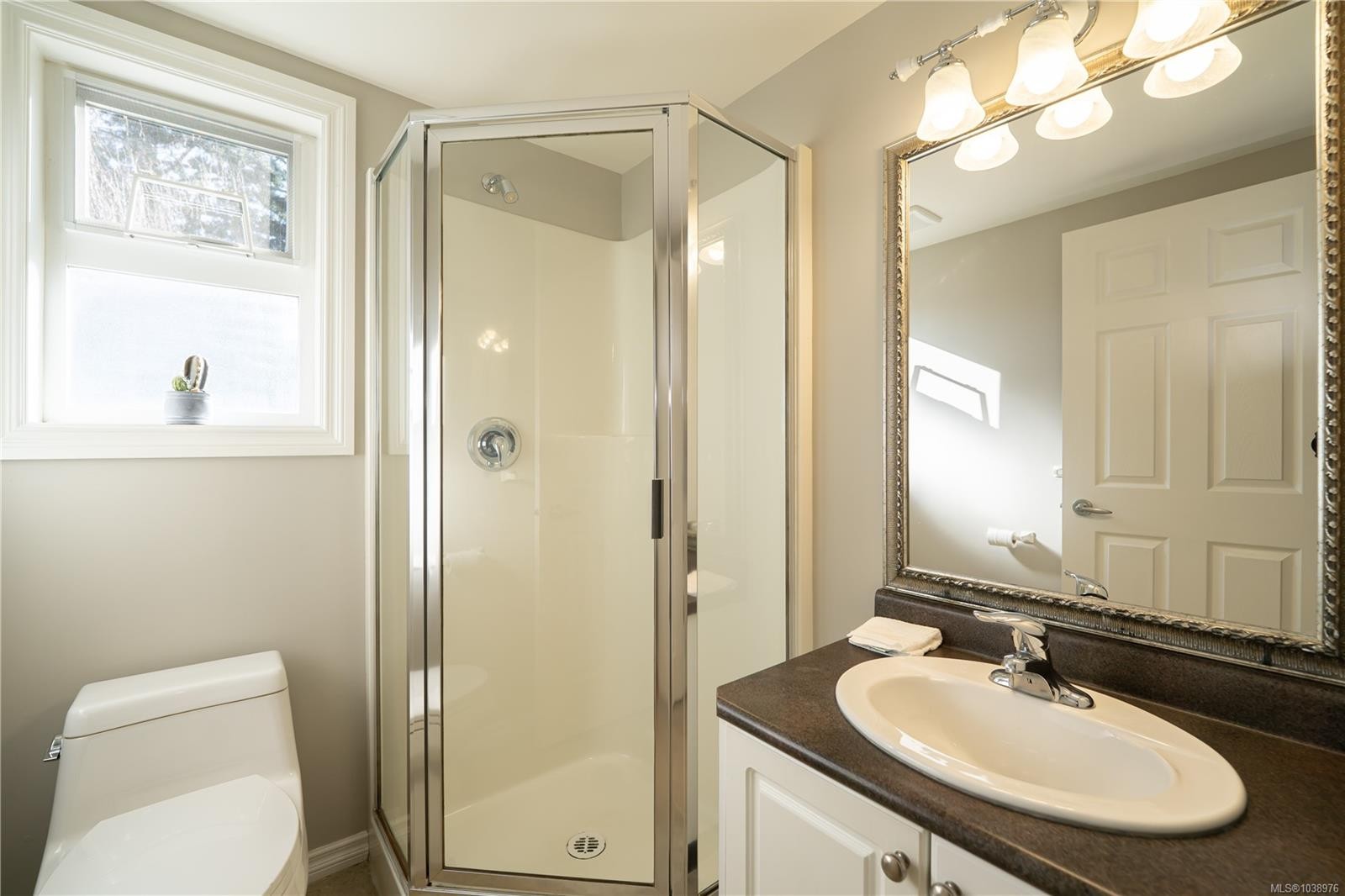 #4-601 Nelson St, Esquimalt, BC